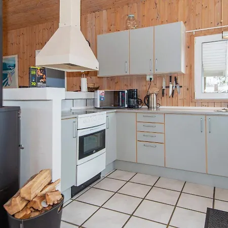 Дом отдыха Four-bedroom Holiday In Sydals 3 Viboge